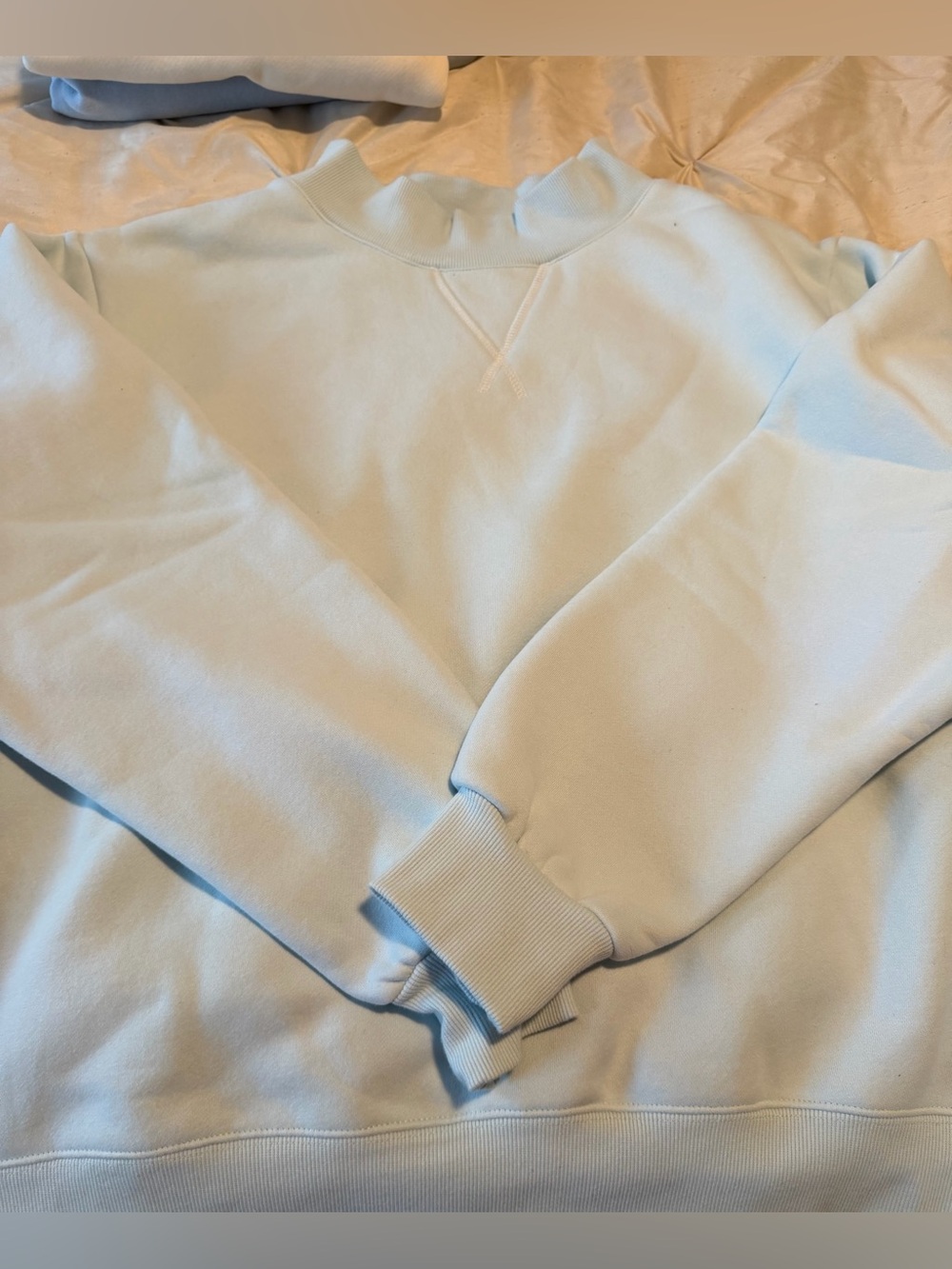 Parke light blue Arctic sweatshirt in a L/XL